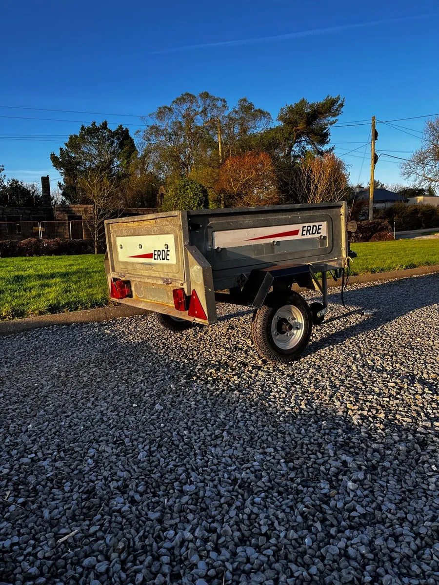 Erde 102 Galvanised Tipping Trailer - Image 2