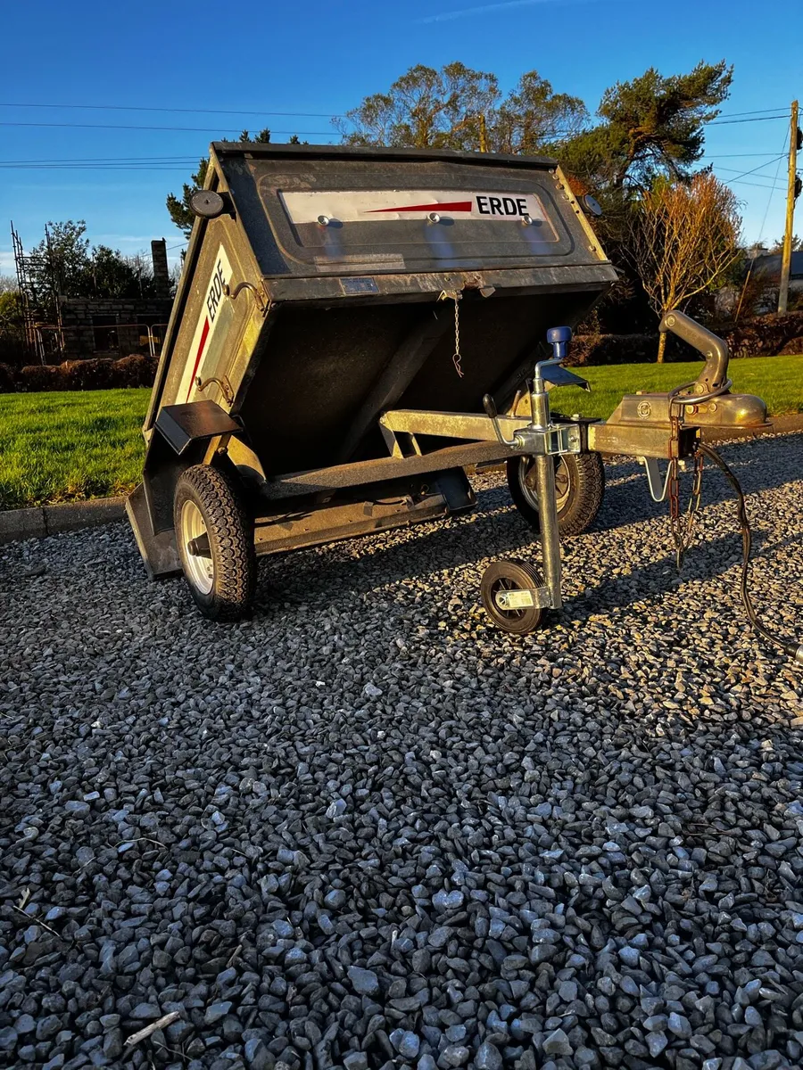 Erde 102 Galvanised Tipping Trailer - Image 3