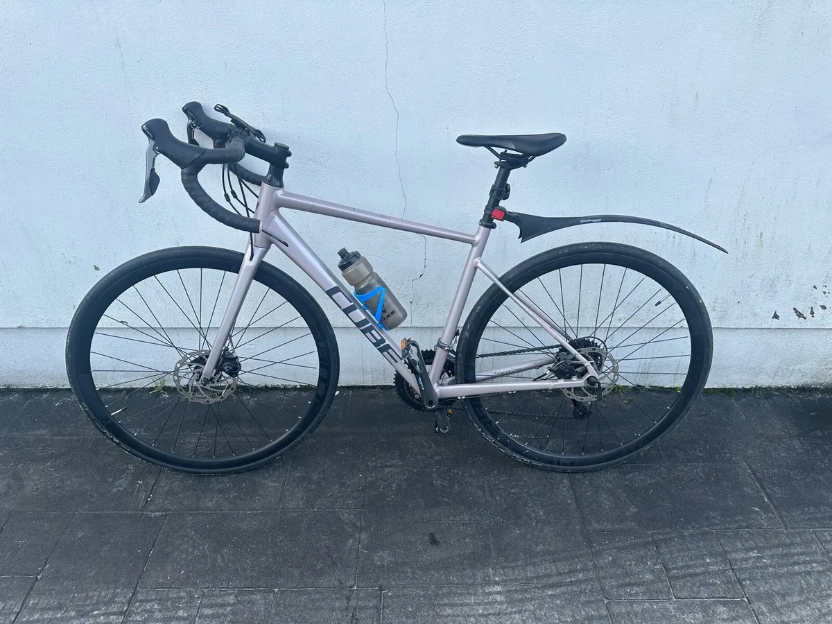 Cube Axial WS Womens Road Bike - Image 1