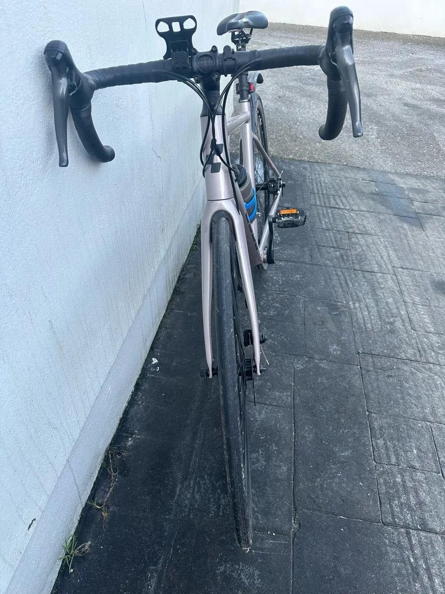 Cube Axial WS Womens Road Bike - Image 3