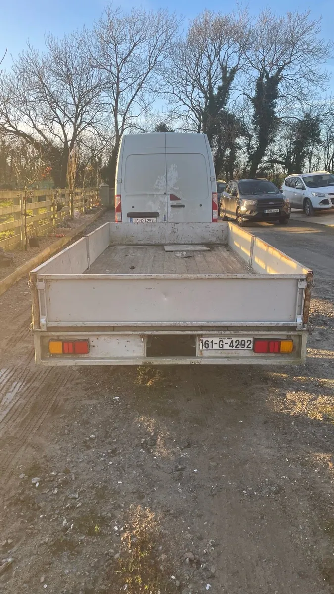 Double axle Ifor Williams flatbed trailer - Image 1