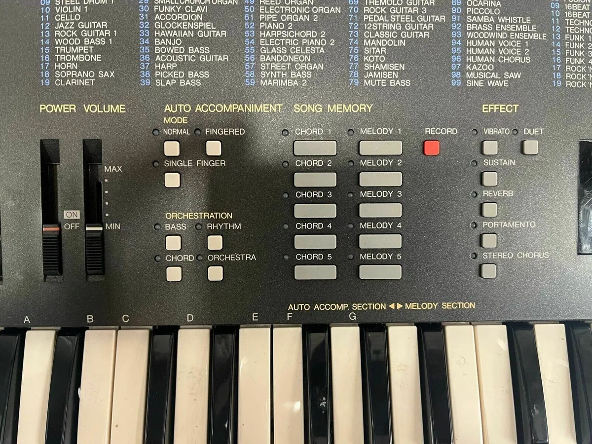 Yamaha PSS-680 Synth - Image 4