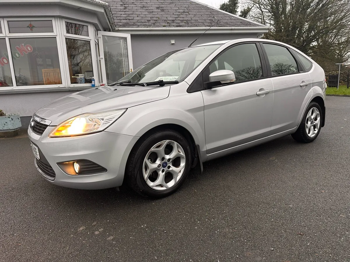Ford Focus - Image 2