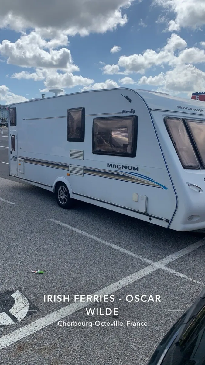 6 Berth Compass Magnum Mendip 556 - Image 1