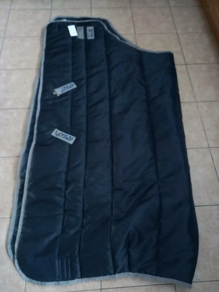 Horse Rugs - Image 1
