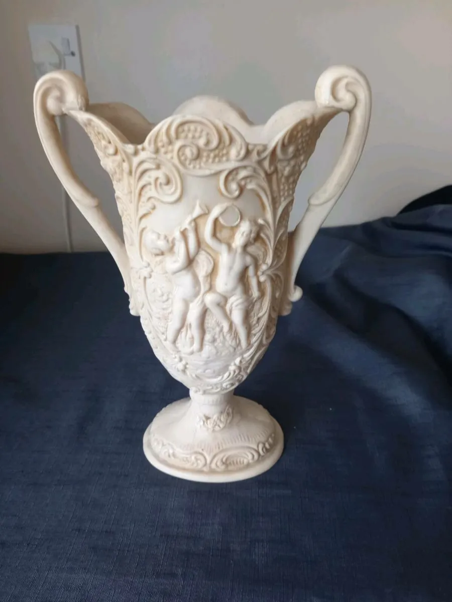 Italian Vase - Image 1