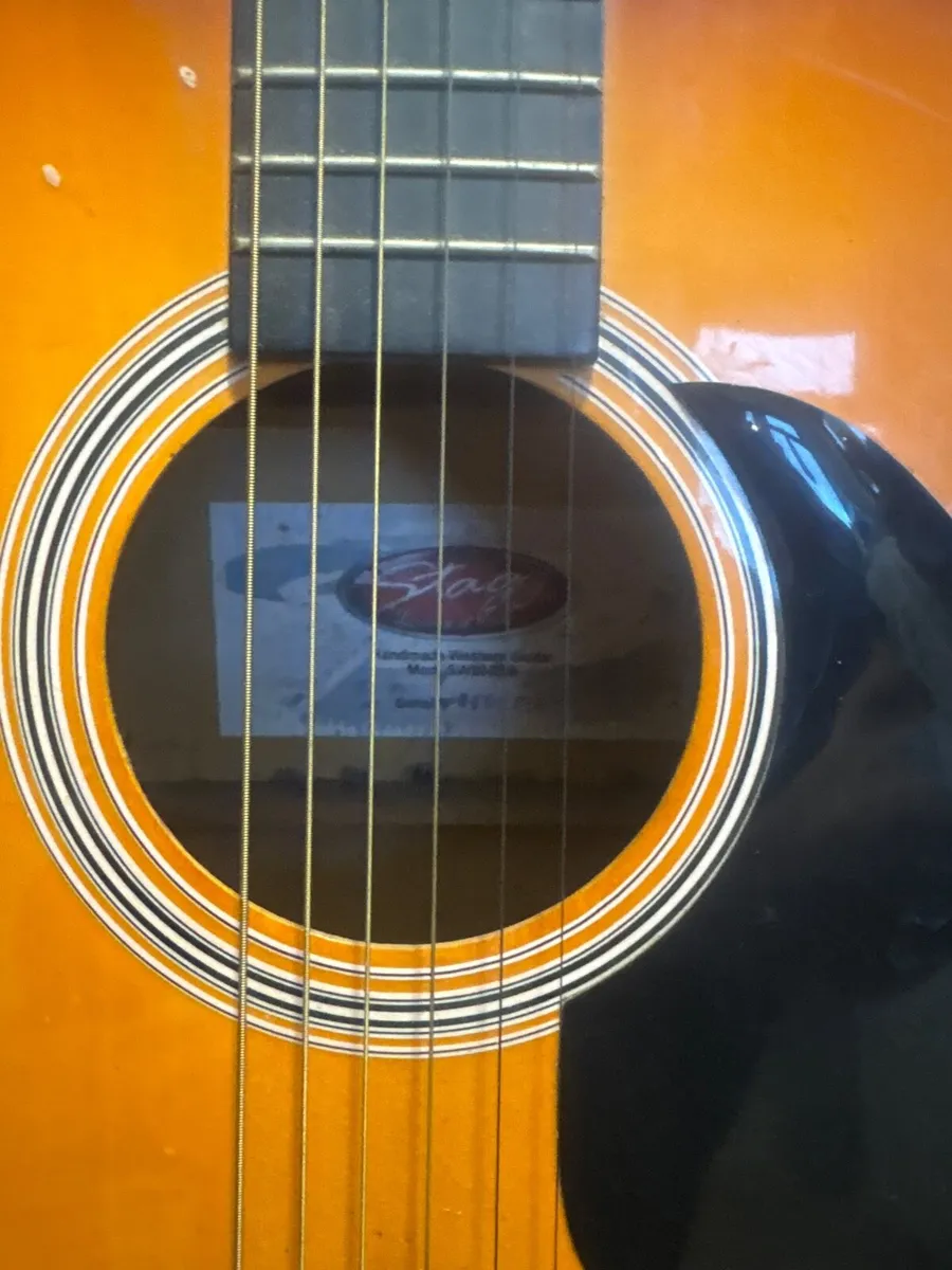 Guitar - Image 2