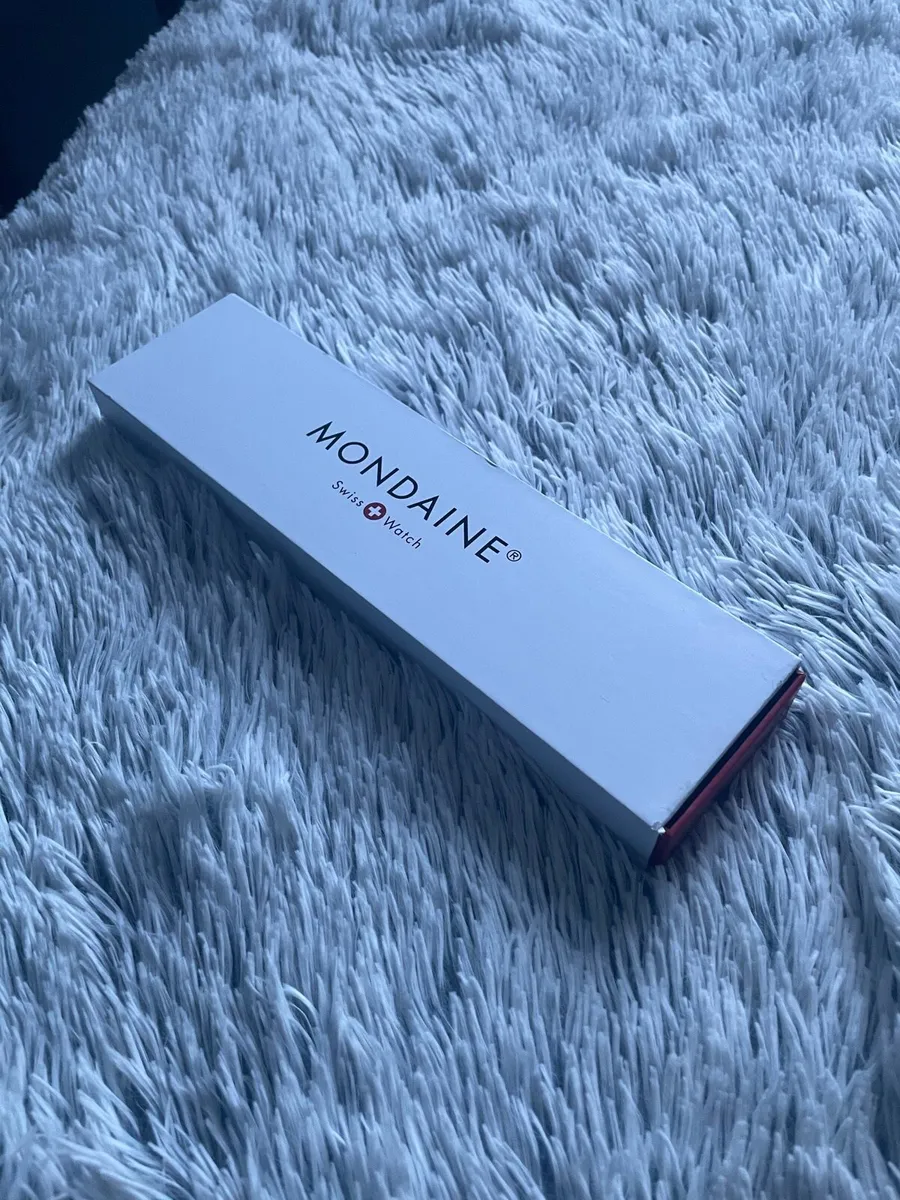 Mondaine Swiss Watch - Image 4