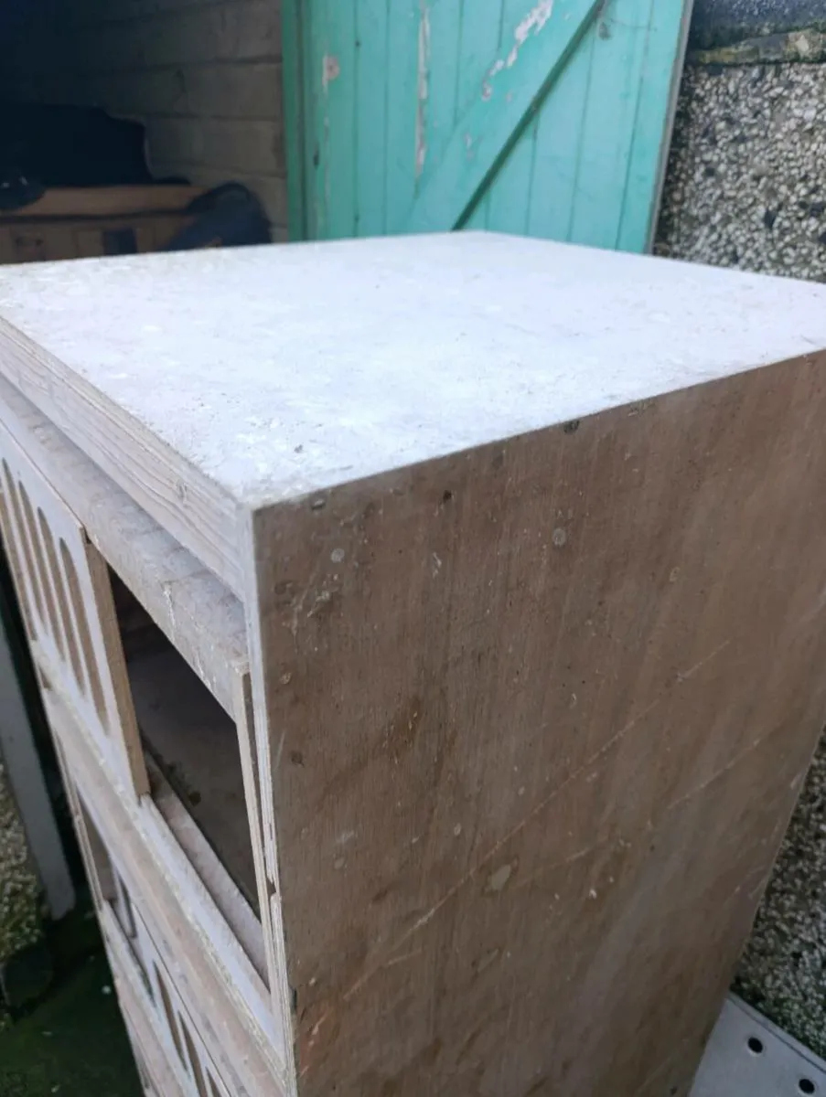 Nest boxes - Image 1