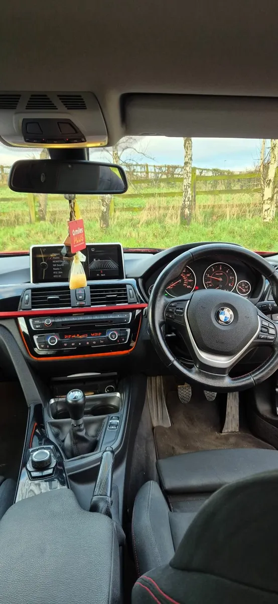 BMW 320d F30 - Image 2