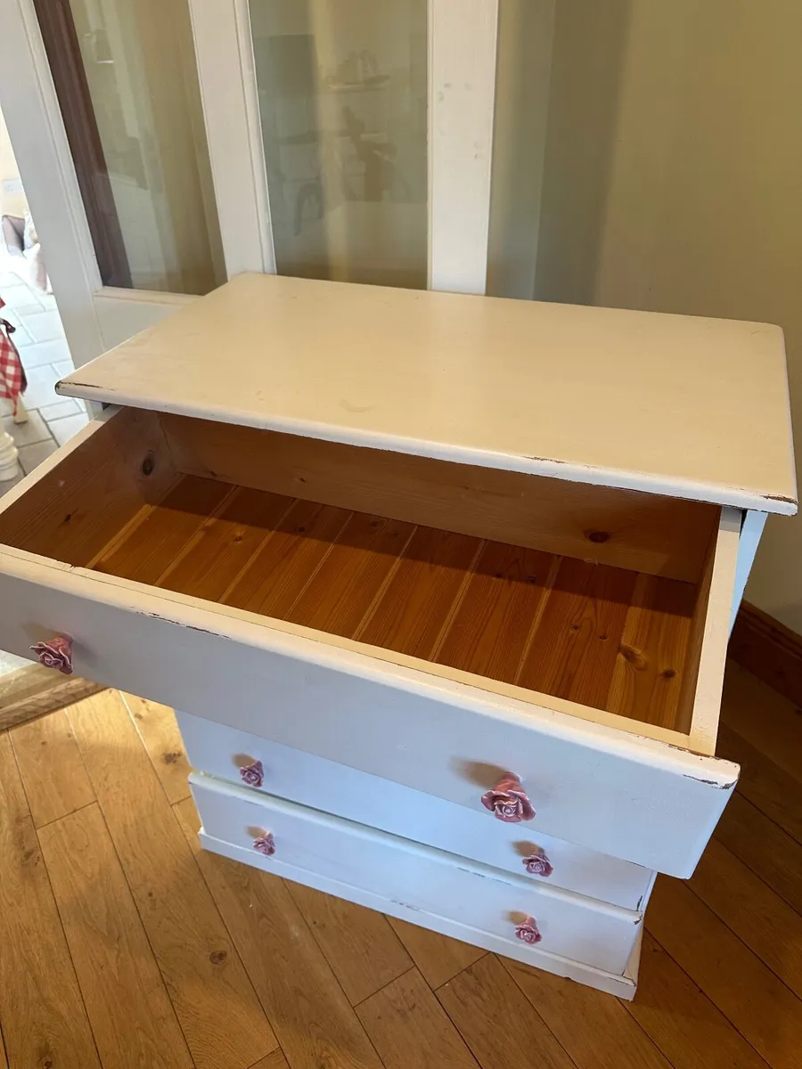 Distressed White Chest of Drawers with Rose Knobs - Image 1