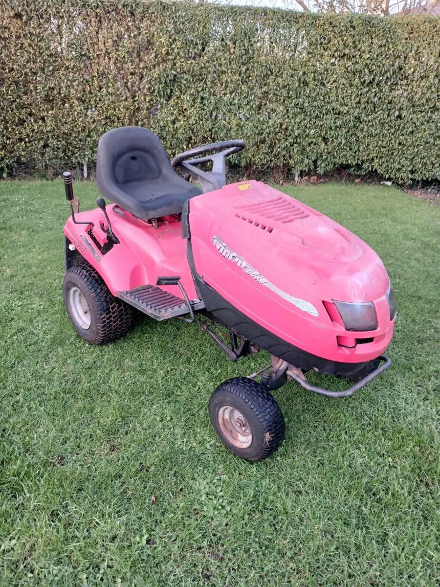 Castlegarden 13.5hp Briggs engine,  geared - Image 1