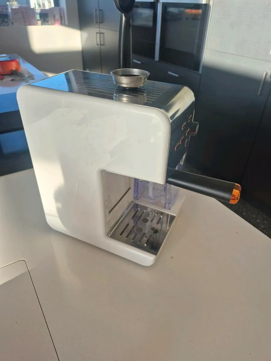 Breville One Touch Coffee Machine - Image 3