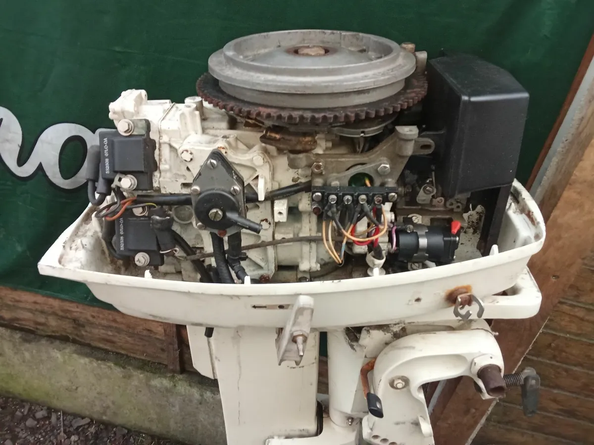 2 stroke-JOHNSON-30 HP-SUZUKI-9,9 HP - Image 3