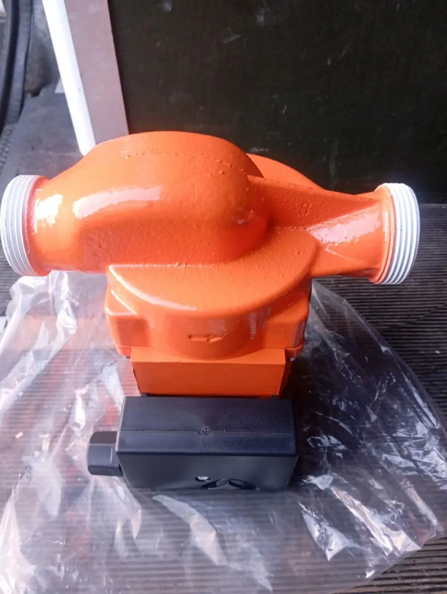 Circulating pump central heating - Image 3