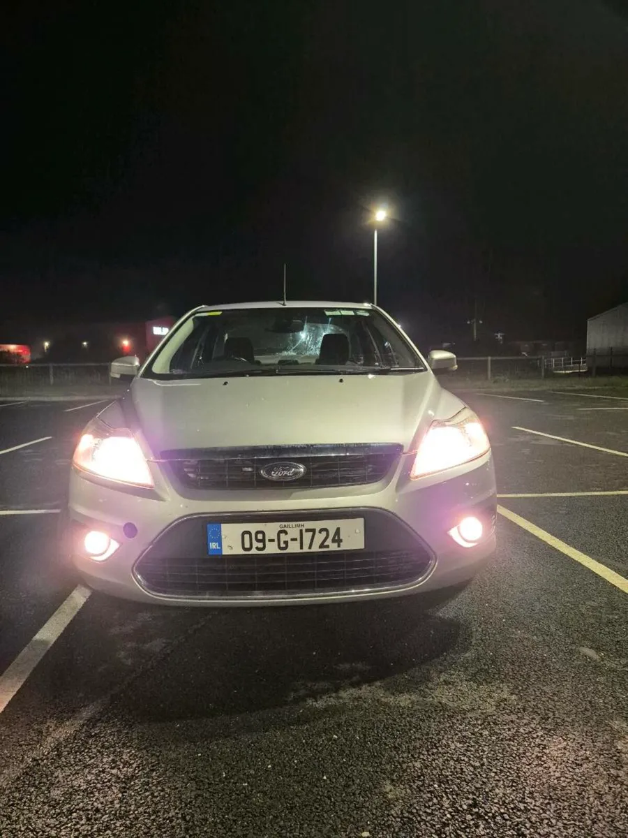 Ford Focus GHIA 1.6 - Image 3