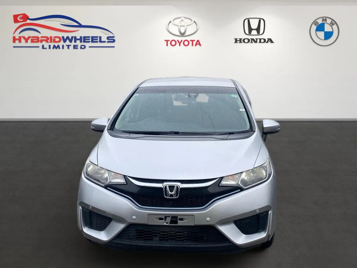 Honda Fit 2017 Hybrid - 76K Km only - Image 4