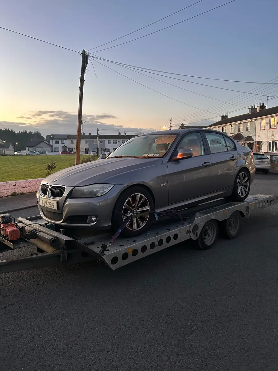 2011 BMW 320D E90 LCI - Image 1