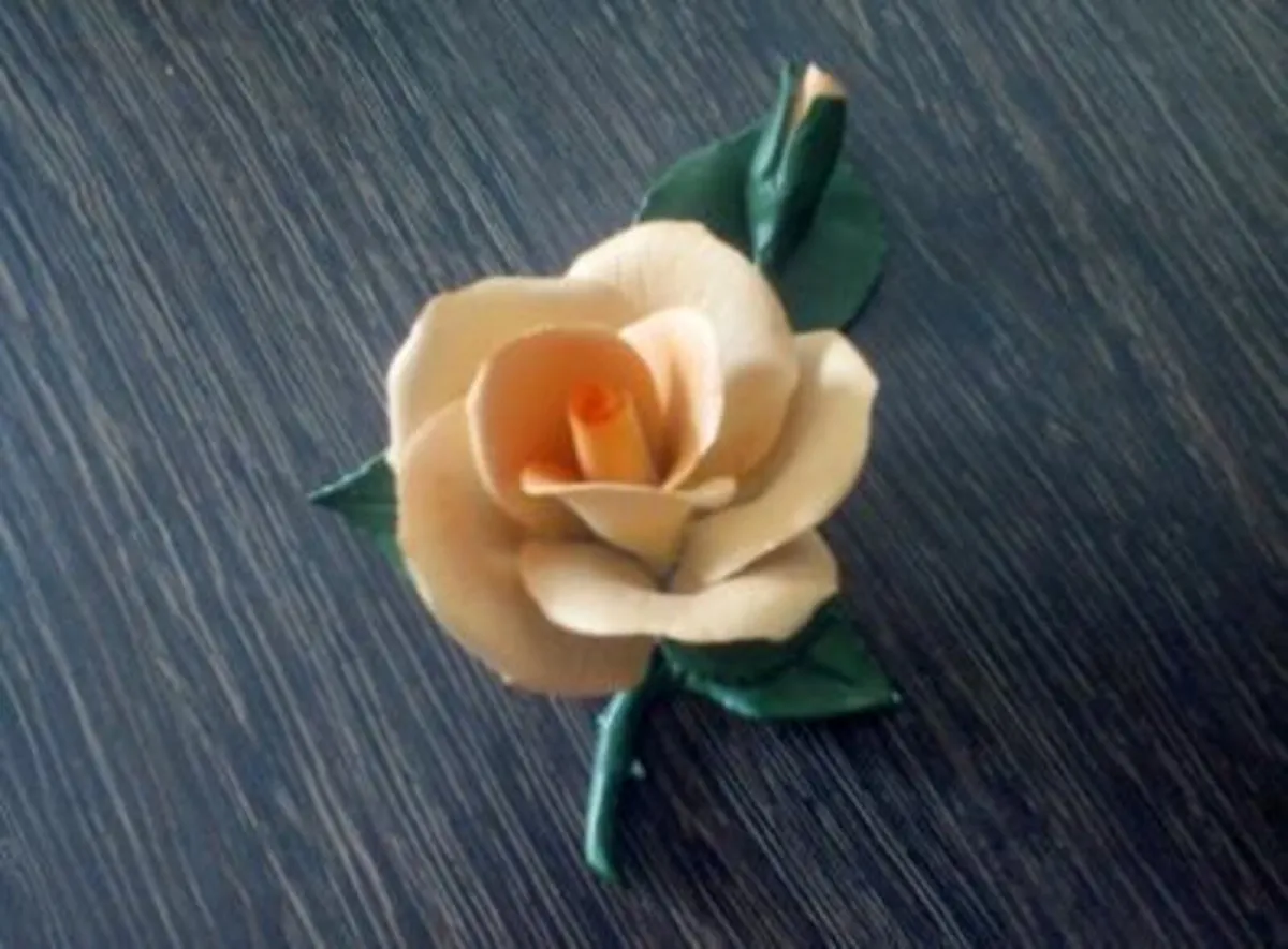 Capodimonte Style Porcelain Rose.
