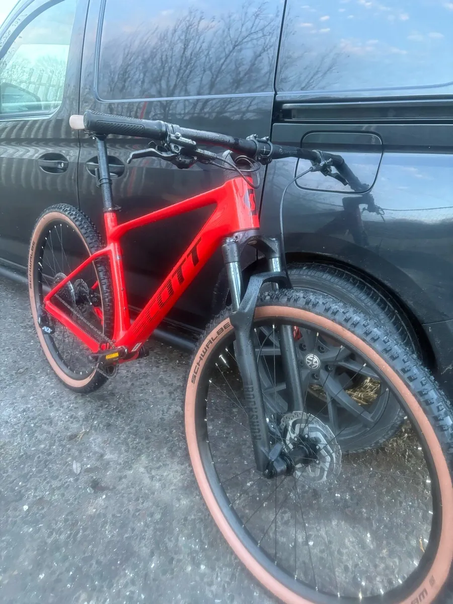 Scott scale  940 carbon 2025 model - Image 3