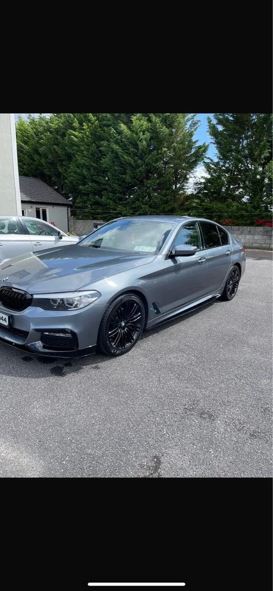 BMW G30 520d M sport - Image 2