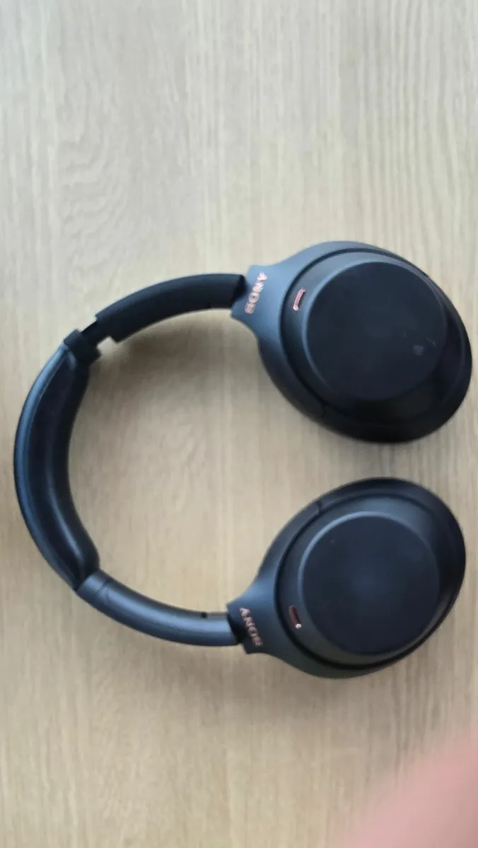 Sony WH-1000mx4 - Image 2