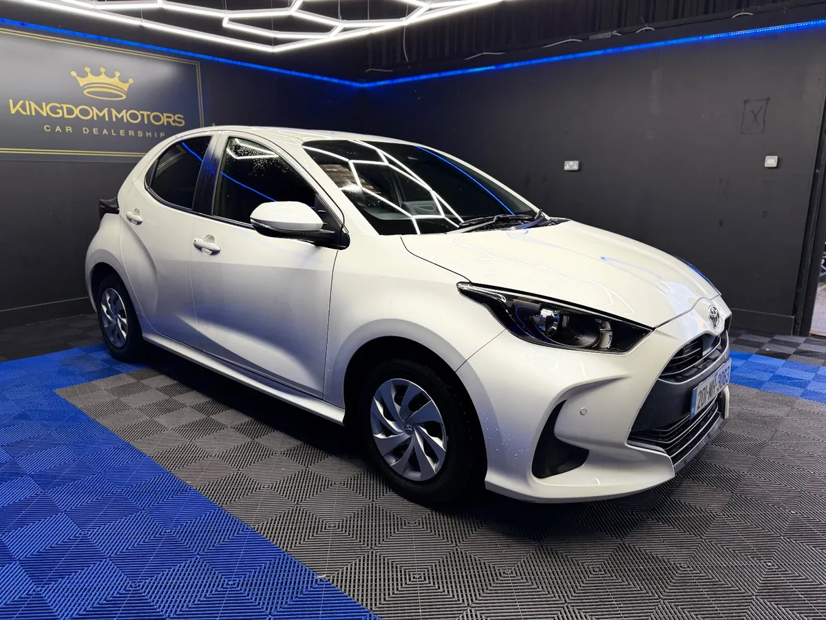 Toyota Yaris 2020 1.0 Automatic,LIKE NEW - Image 2