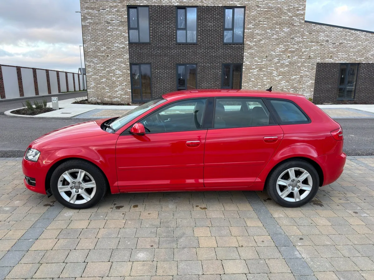 2013 Audi A3 1.4 PETROL AUTOMATIC - Image 4