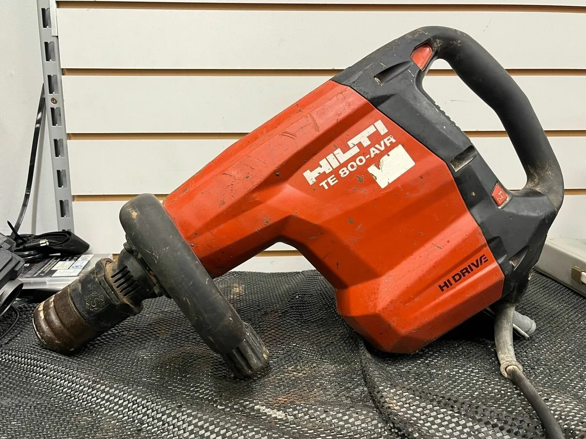 Hilti 110v Breaker - Image 1