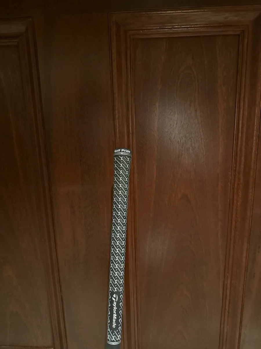 Brand new Taylormade qi35 - Image 3