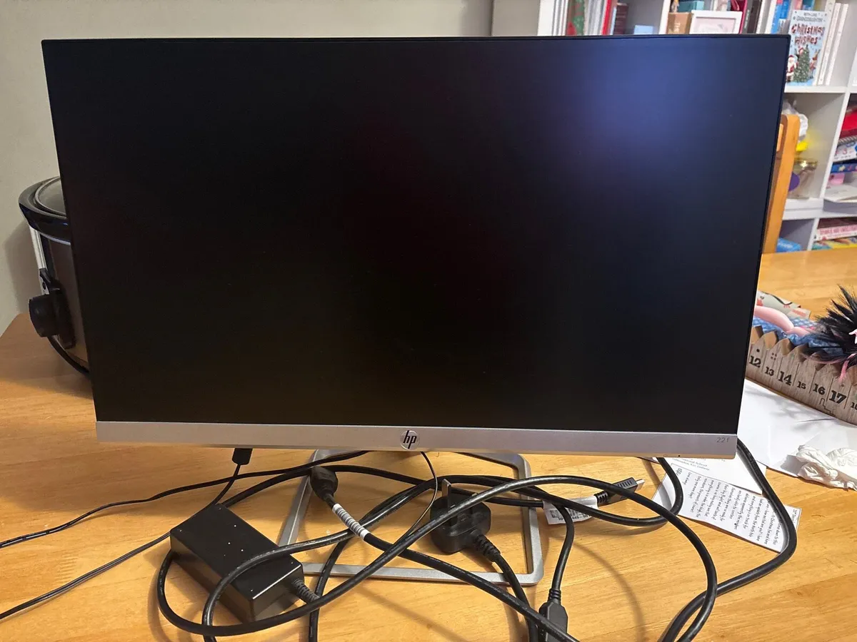 Computer screen monitor