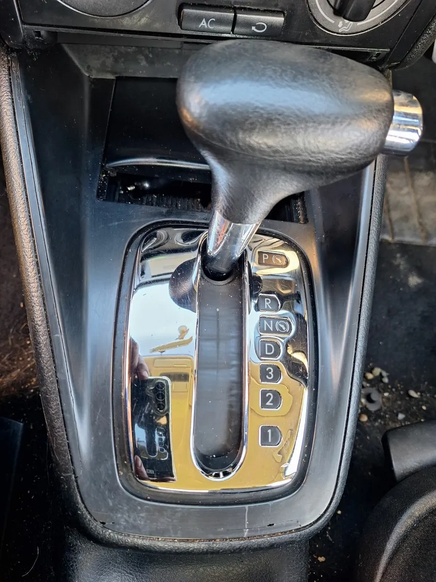 Volkswagen Golf 2001 - Image 3