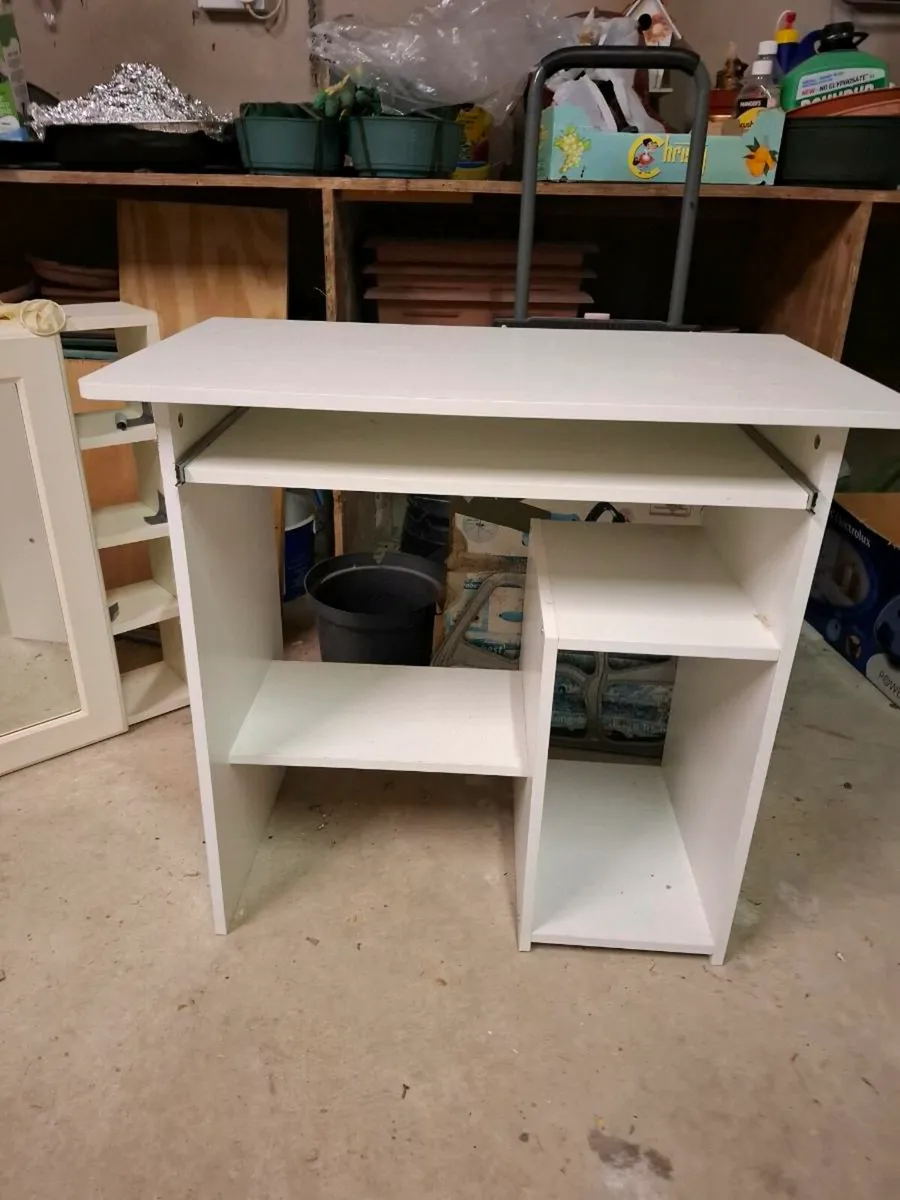 Homcom Computer Desk with Keyboard Tray & Storage - Image 1