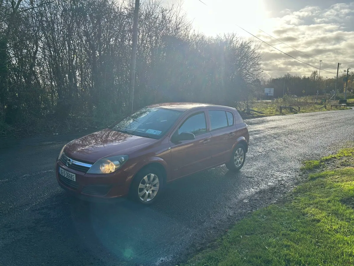 Opel Astra club 1.4i, NCT and Tax - Image 4