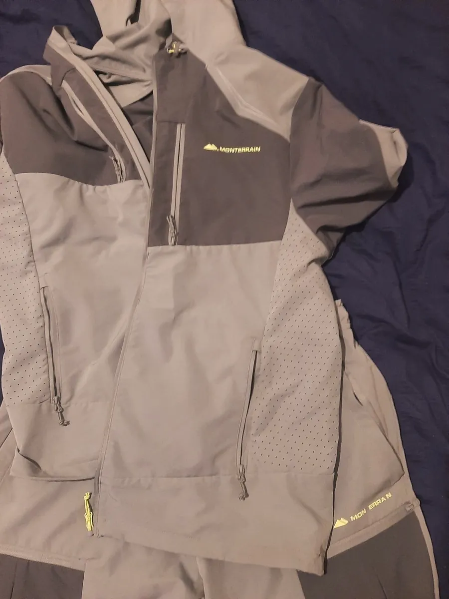 Monterrain Tracksuit