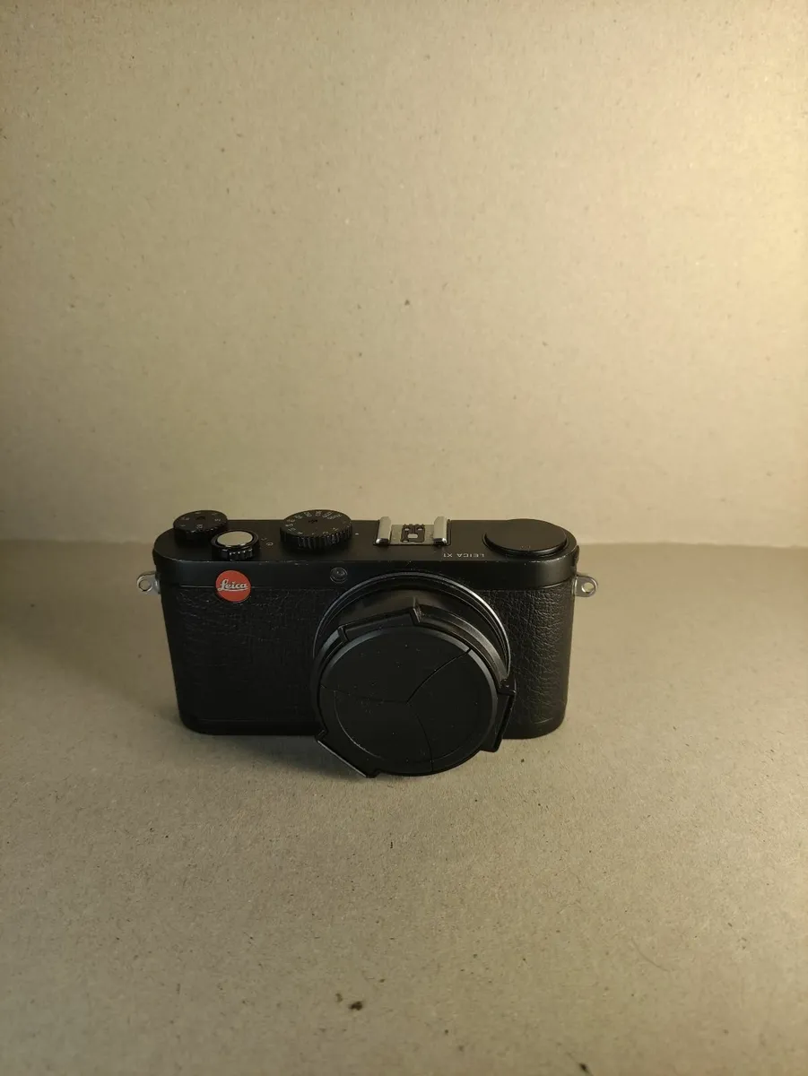 Leica X1 - Classic Black - Image 4