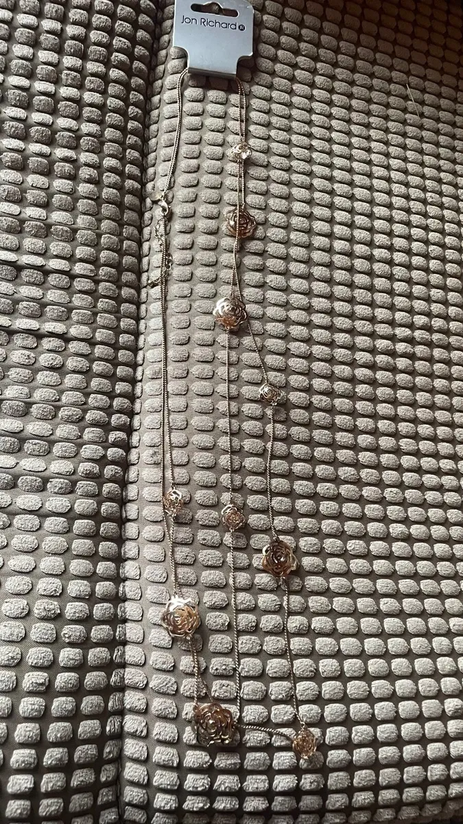 New necklace - Image 1