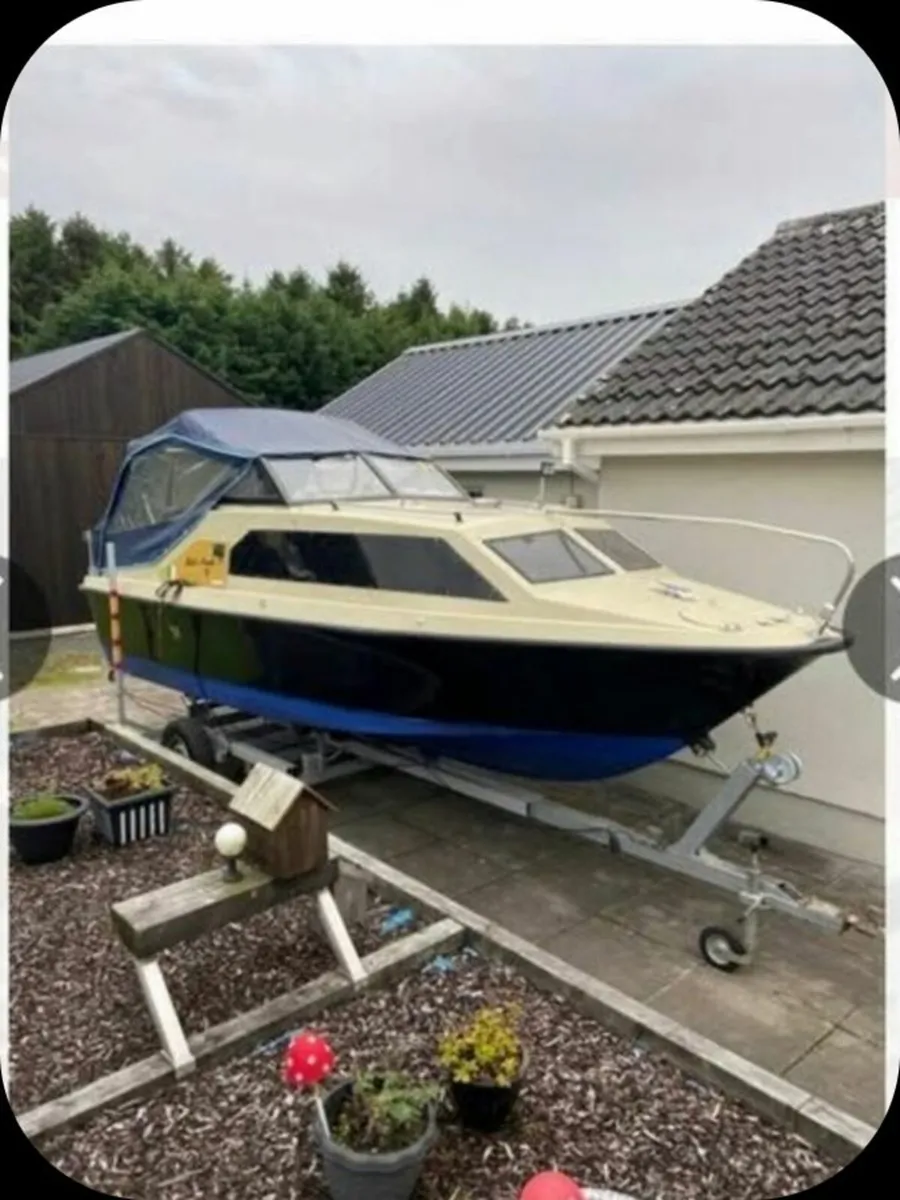 Boat Shetland 570 - Image 1