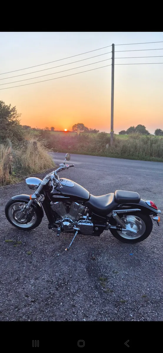 Honda VTX1800 C - Image 1