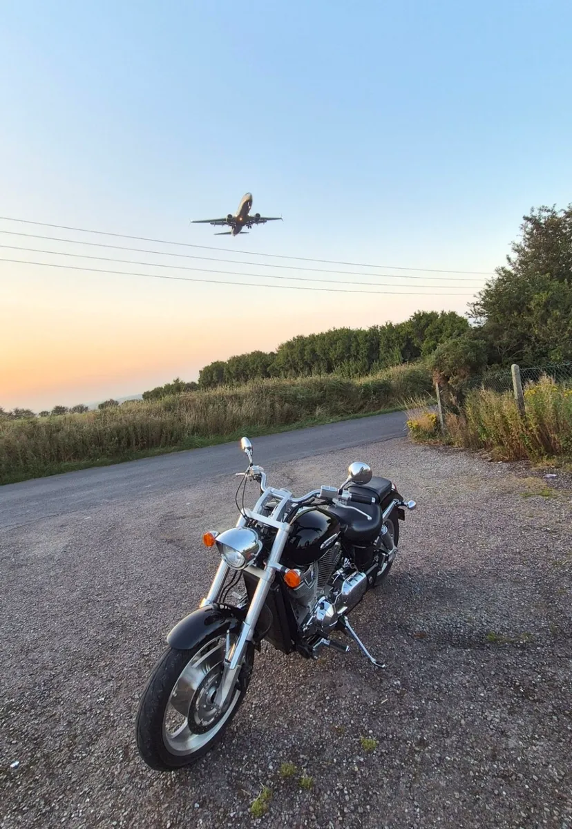 Honda VTX1800 C - Image 2