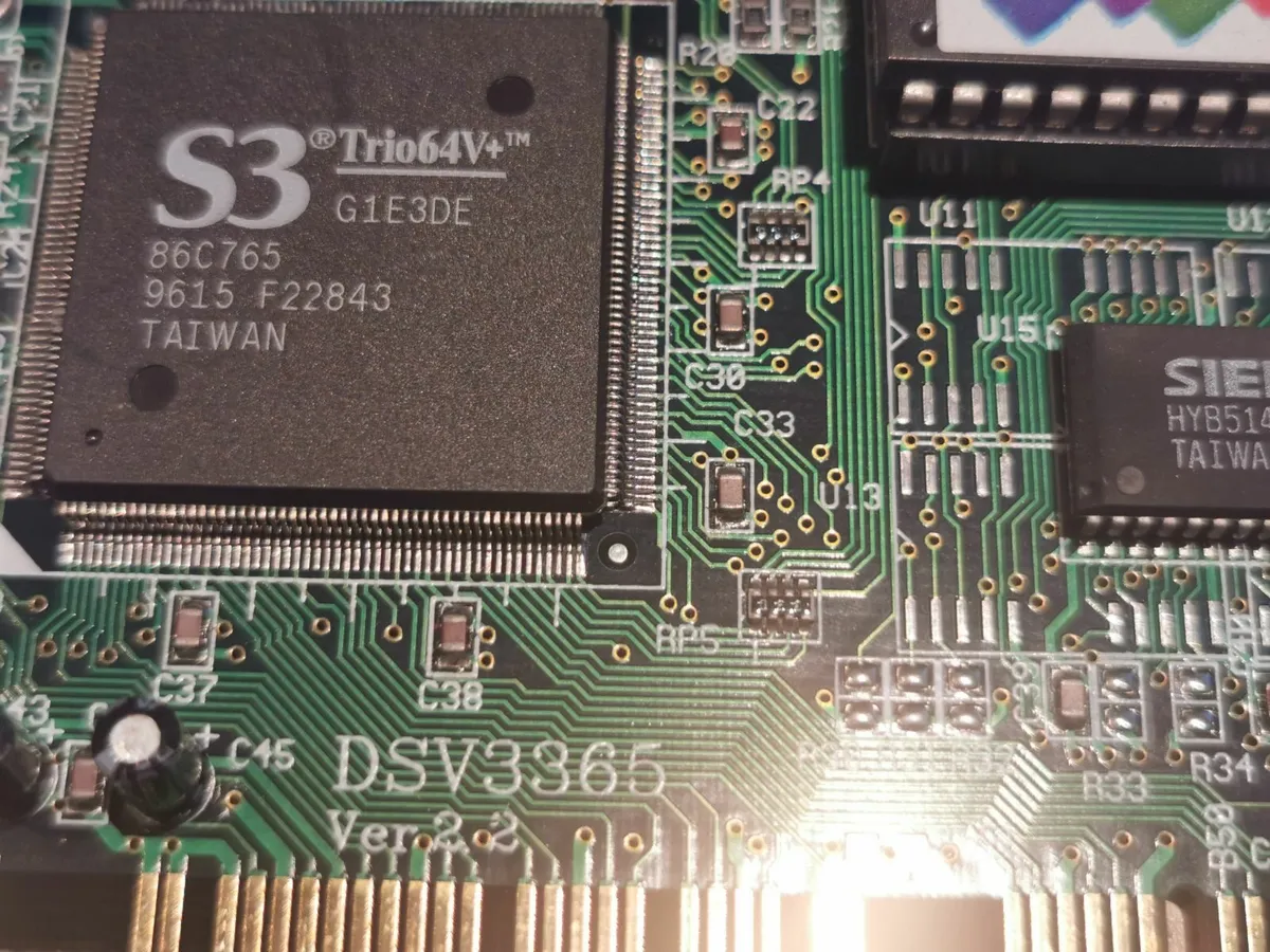 Vintage PCI Graphics Card S3 Trio64v+ Dsv3365 Ver - Image 3