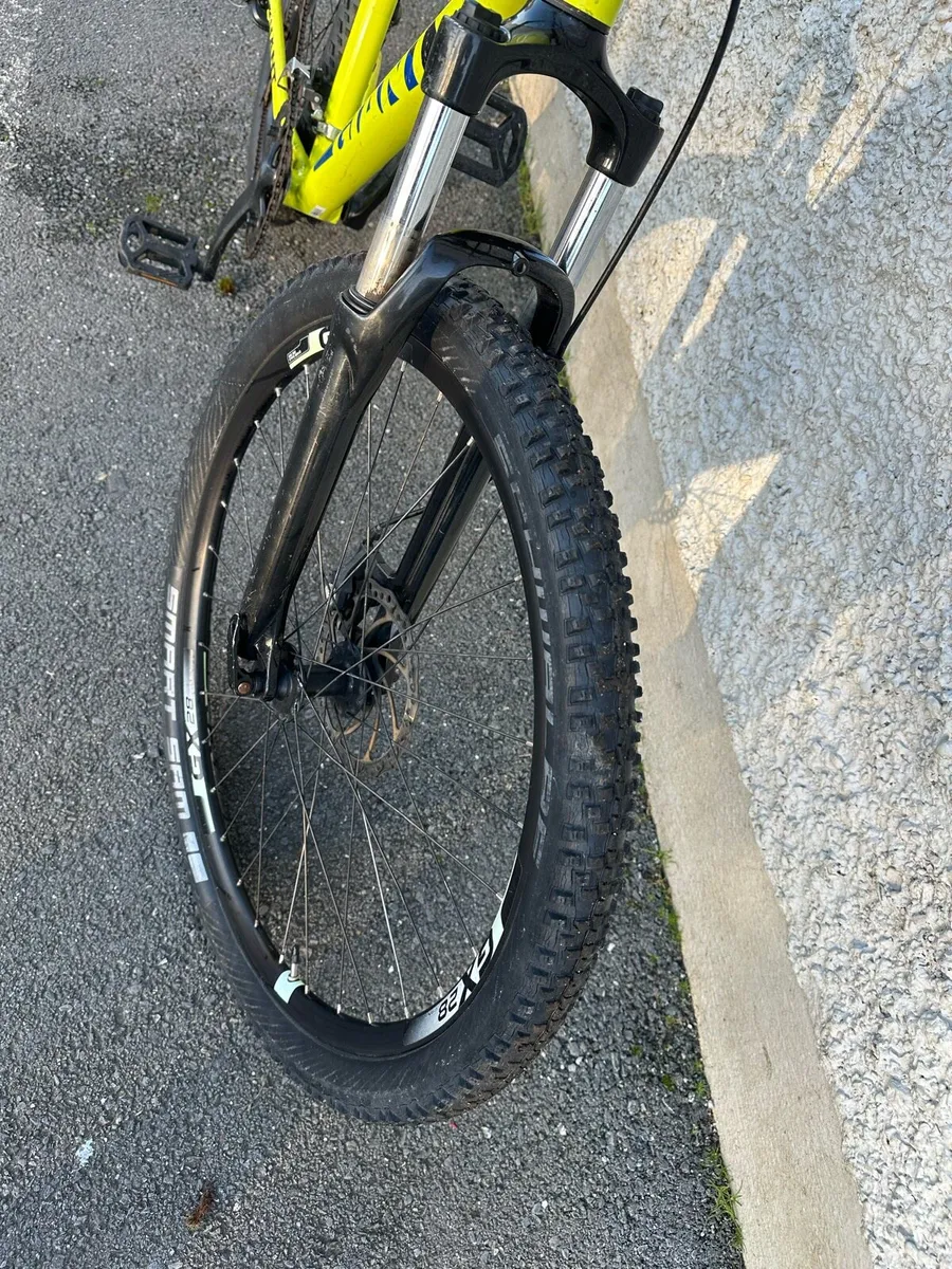 Giant Mountain bike - Image 2