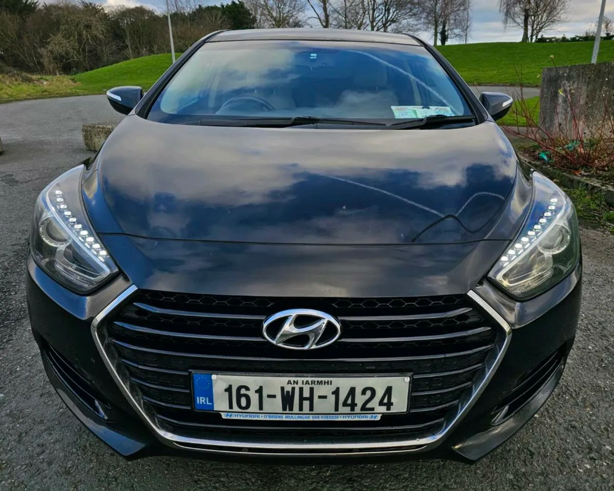 2016 Hyundai i40 Nct & Tax - Image 2