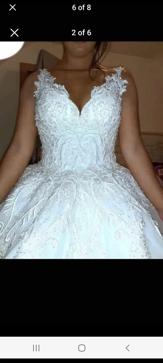 Wedding dress - Image 2