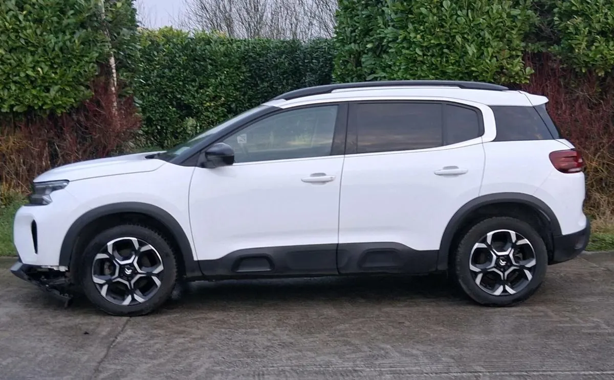 2023 C5 AIRCROSS, LIGHT FRONT DAMAGE - Image 3