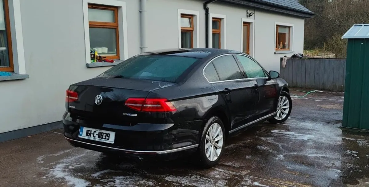 Volkswagen Passat Highline 2016 - Image 4