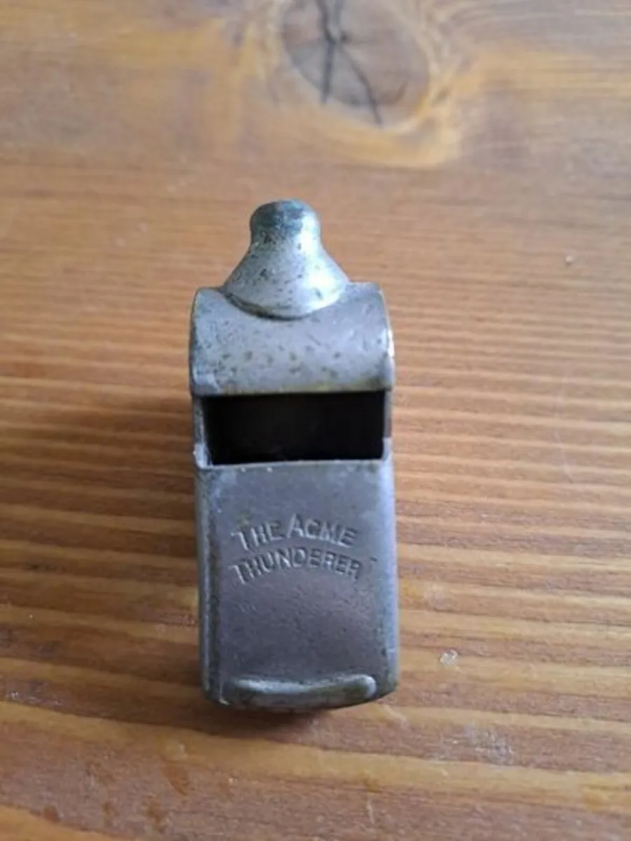 The Acme Thunderer whistle - Image 1