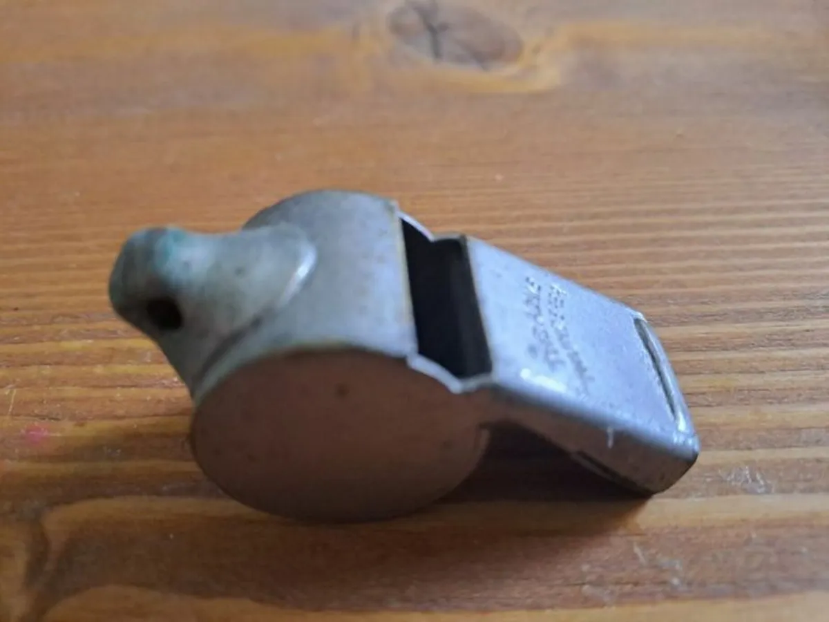 The Acme Thunderer whistle - Image 2