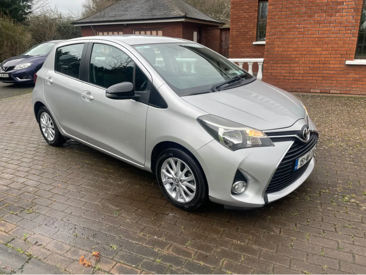 Toyota Yaris 1.0 SOL MC 4DR 5DR - Image 2