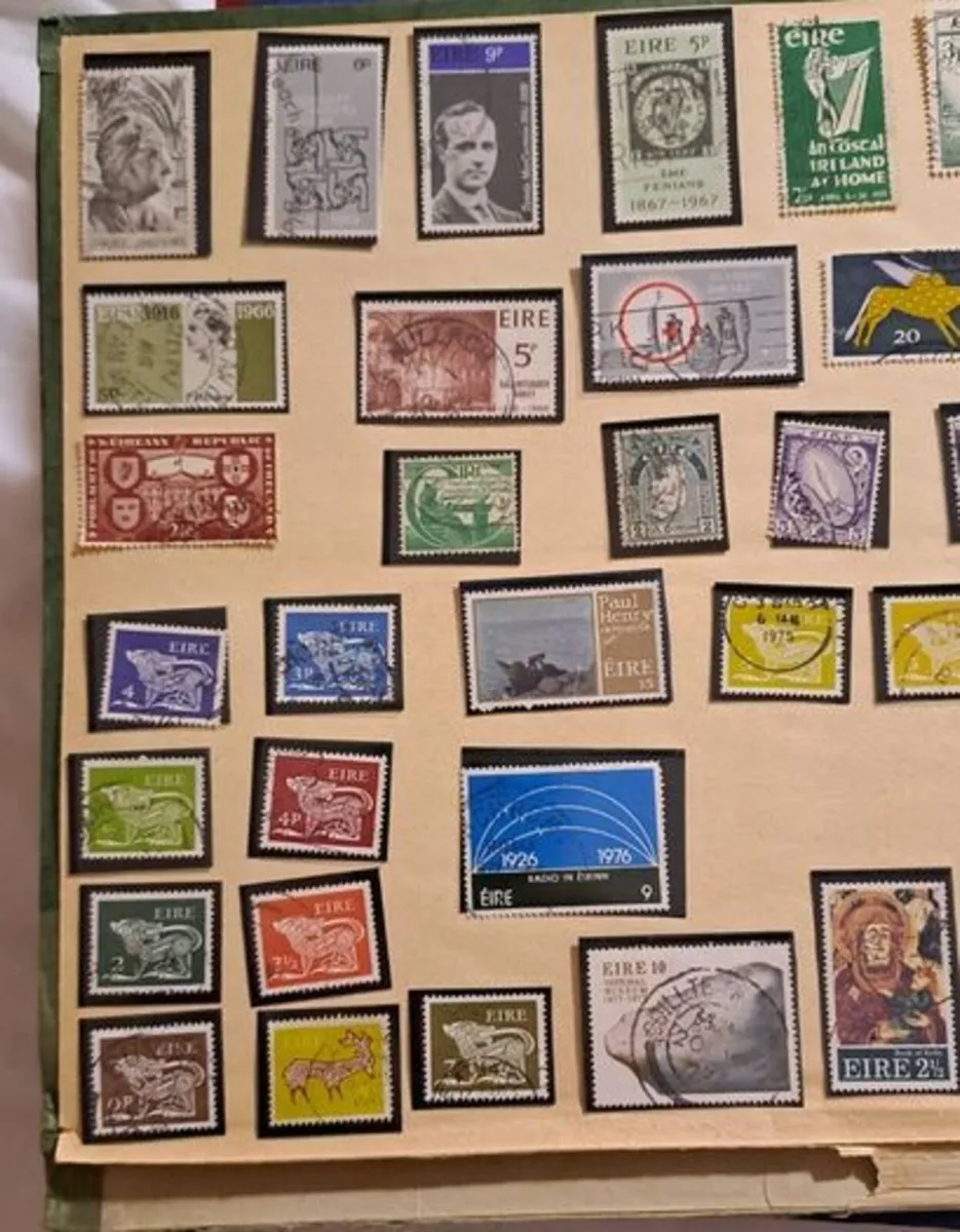 47 Irish stamps from the 1920's - Image 4